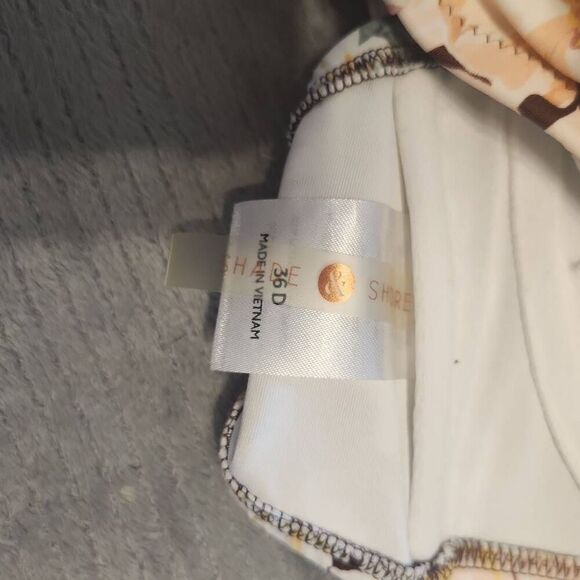 Shade & Shore Women's Ruffle Strap Bralette Bikini Top Size 36D - Picture 3 of 3